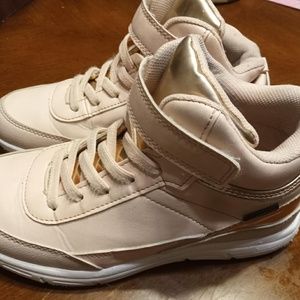 H&M girls pink/ bronze sneaker